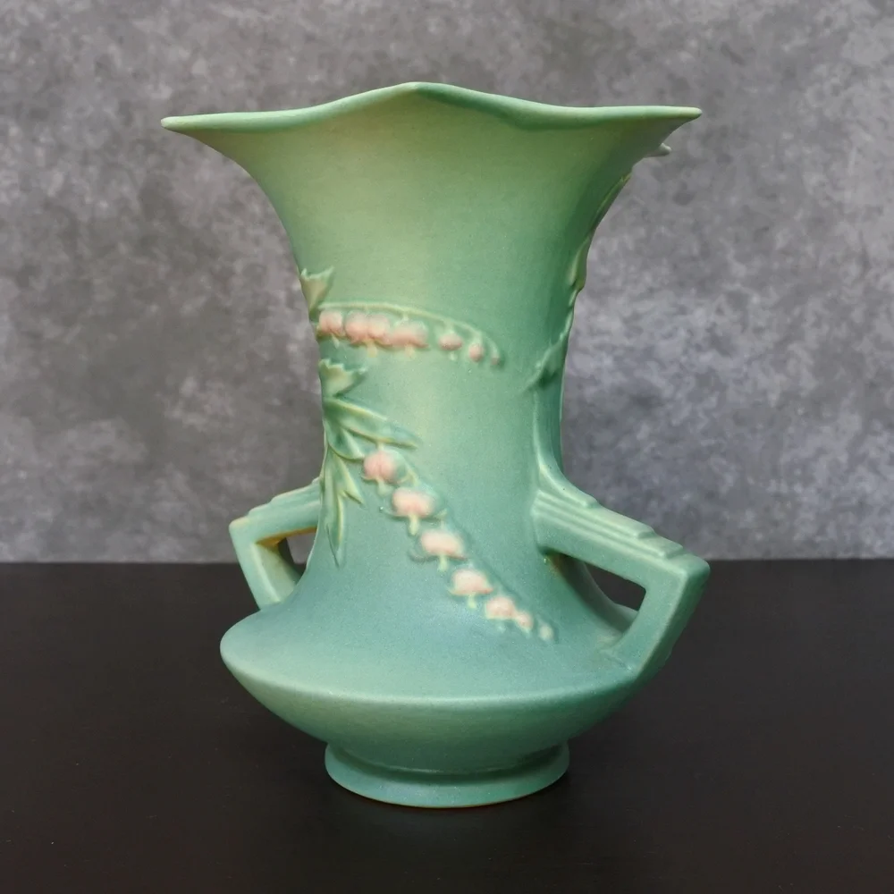 Vintage 1940s Roseville Pottery Bleeding Heart Pink Floral Green Vase 969-8 - Picture 2 of 9